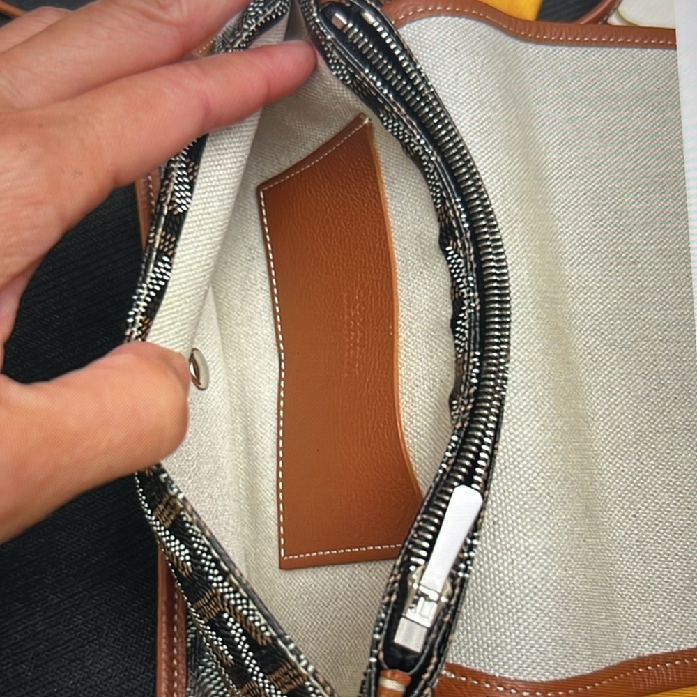 Goyard Plumet Shoulder Bag Pochette Wallet - Picture 8 of 10